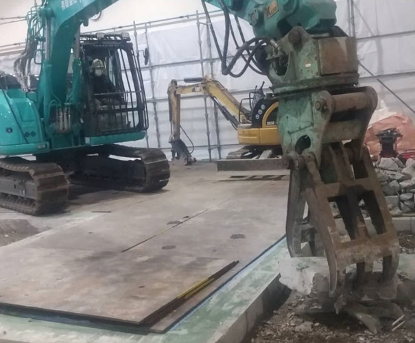 コンクリート土間撤去